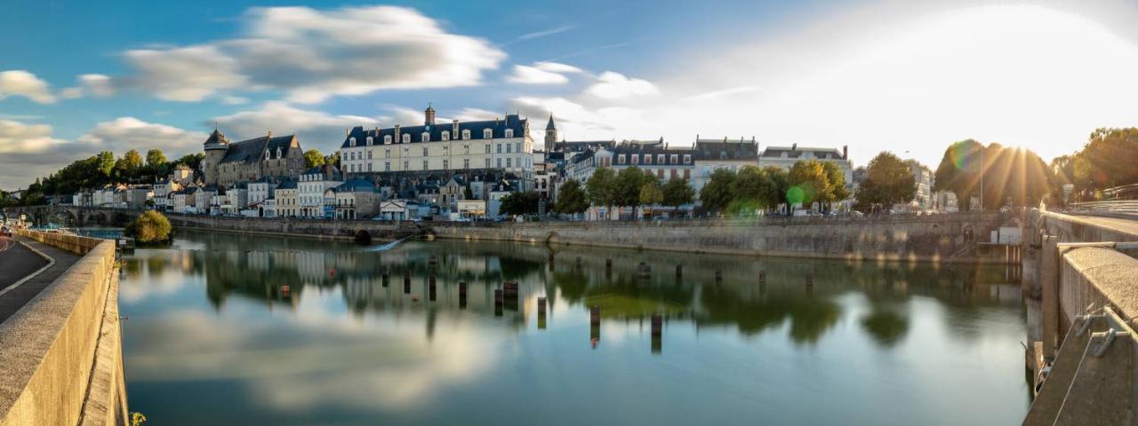 Au Coeur De Ville Laval  Esterno foto